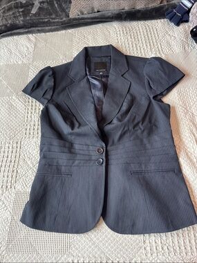 Ann Taylor Pinstripe Short Sleeve Blazer in Charcoal